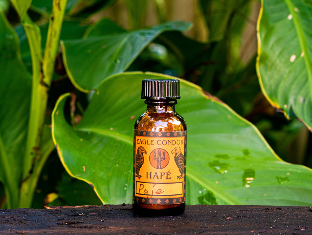 Bottle of Eagle Condo Hape Paje on a leafy background